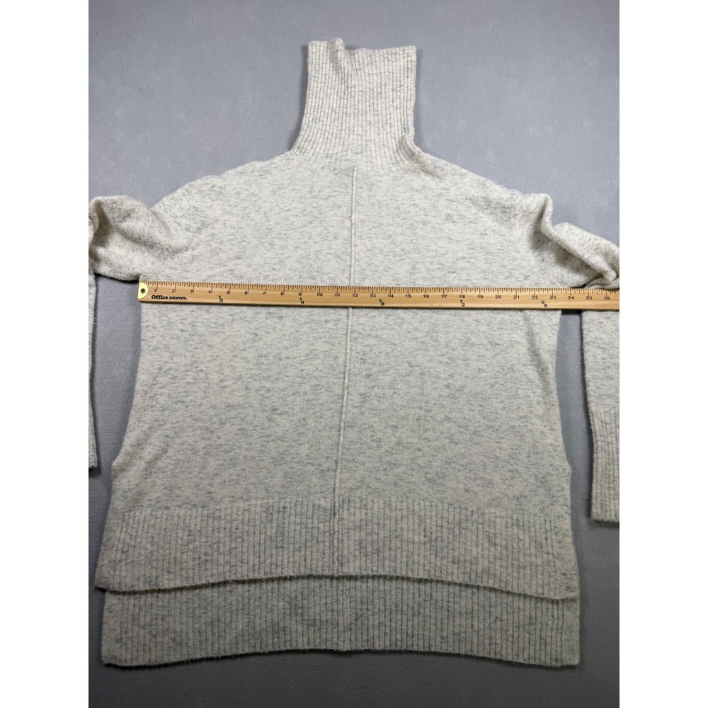 Athleta Womens Turtleneck Sweater Oatmeal Cream Marl High Low Hem Pullover - Picture 3 of 4